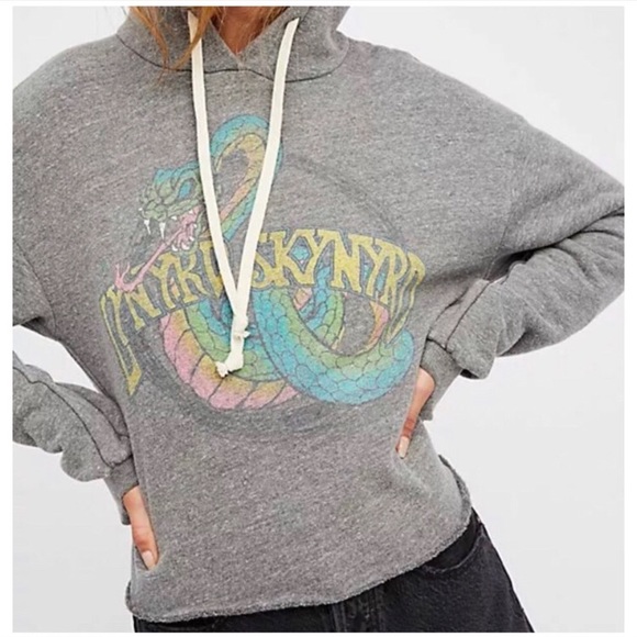 Trunk Ltd, Lynyrd Skynyrd, Cropped, Sweatshirt NWT - Picture 4 of 8